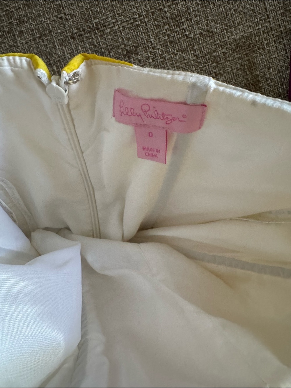 Lilly Pulitzer Yellow & White Silk Blend Halter Ruffle Dress Size 0 - Picture 8 of 10